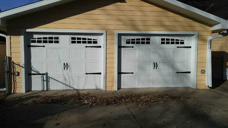 Products Raynor Doors Of Nebraska [ 477 x 736 Pixel ]